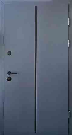 Дверь уличная модель LAMA LINE, антрацит/белое дерево 860 Киев