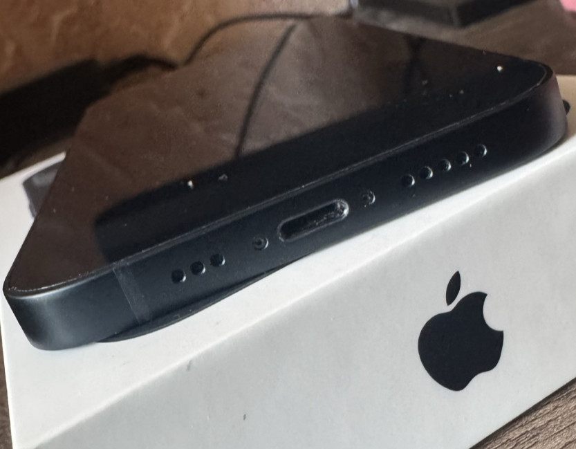 Айфон Apple iPhone 13 256Gb. АКБ 90% Официальный!!! Харьков - изображение 3