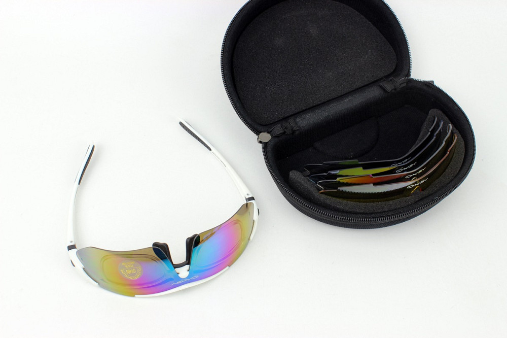 Окуляри з набором для догляду, змінні лінзи 5шт, у твердому чохлі, білі НЕ оригінал Киев - изображение 2