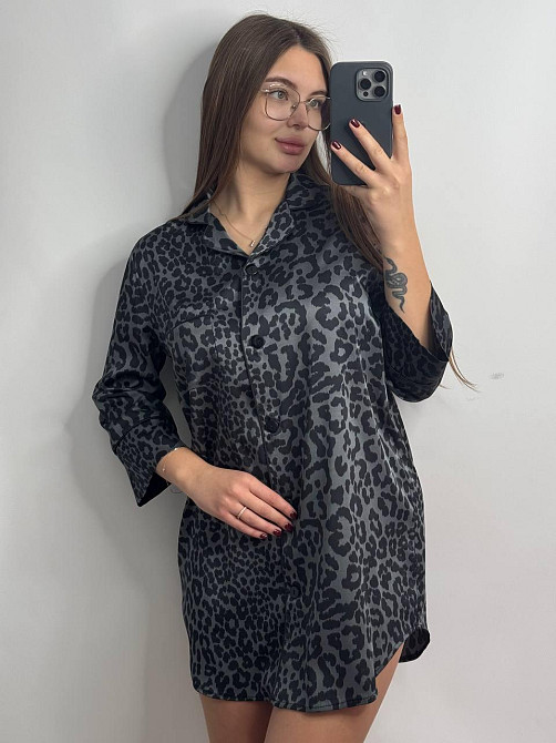 Ночная сорочка на пуговицах сатиновая Графит Лео L Харьков - изображение 1