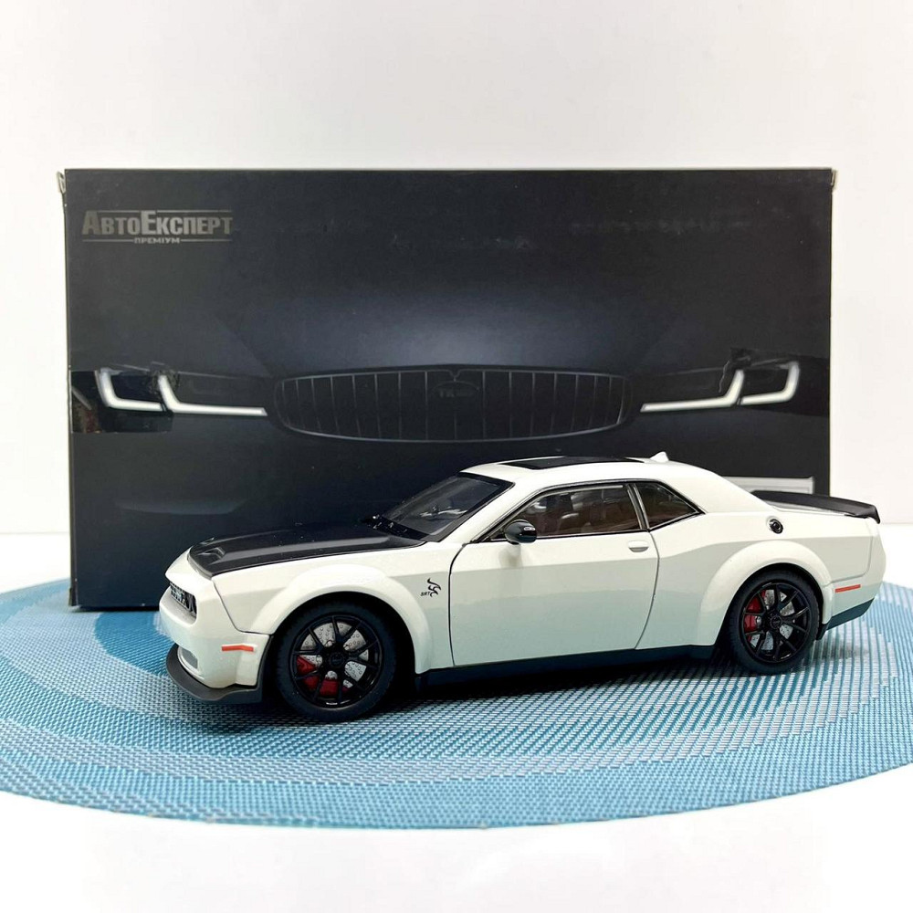 Машинка металева Авто Експерт Chevrolet Camaro 1:24 відчиняються двері капот багажник світло/звук Біла (GT-12099) Чернігів - фото 6