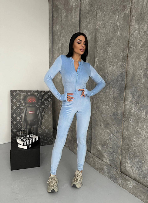 Стильний жіночий комбінезон із довгим рукавом королівський велюр Блакитний, 46/483 Одеса - фото 2