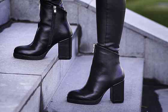 Жіночі черевики ARLEN чорні натуральна шкіра каблук 9см розміри 36р. 37р. (2990) Коломия