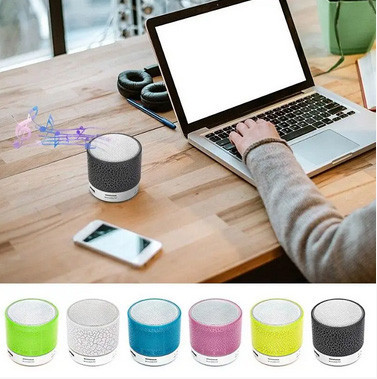 Колонка портативна міні бездротова з підсвічуванням Київ - фото 4