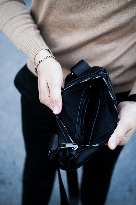 Сумка-мессенджер мужская из натуральной кожи, сумка через плечо (Черная) Сумы - изображение 7