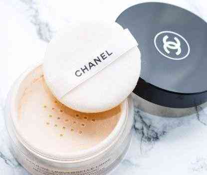 Пудра розсипчаста Chanel Natural Loose Powder Universelle Libre 30 Naturel Слов'янськ