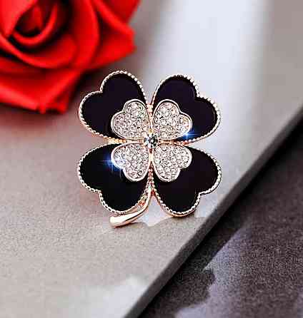 Брошь четырехлистник клевер со стразами декоративное украшение для одежды Киев