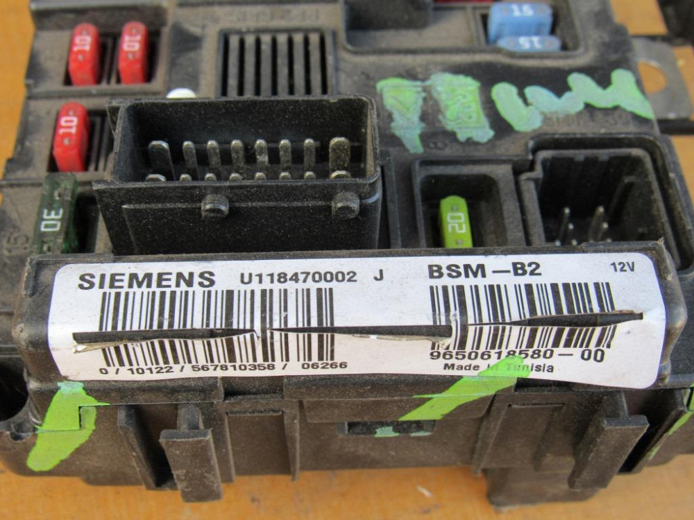 Блок запобіжників Citroen Berlingo 1996-2007 (9650618580) Ковель - фото 1