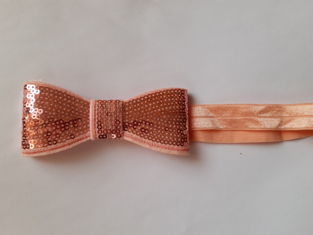 Пов'язка дитяча персикова з паєтками - бант близько 10см, окружність 36-48см Київ - фото 1