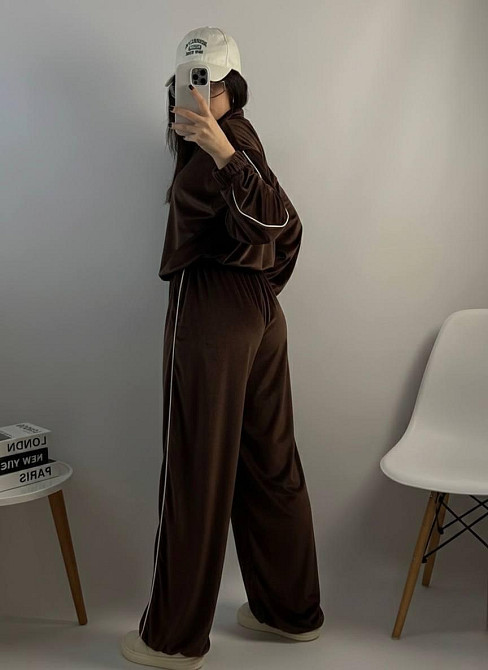 Женский стильный повседневный велюровый костюм Шоколад Одесса - изображение 3