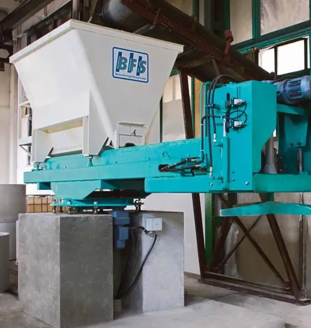 Оборудование для бетонных труб, люков, конусов и днищ люков, Universal Bfs. Киев - изображение 2