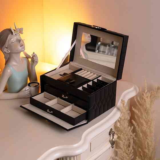 Скринька для прикрас з еко шкіри 3 яруси з дзеркалом органайзер для ювелірних виробів Чорний Yiwu HP-5-17B Київ