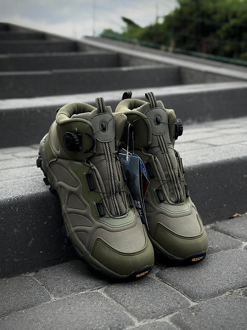 Чоловічі демісезонні військові черевики олива кольору, міцне тактичне взуття для служби, походів, міста Львів - фото 2