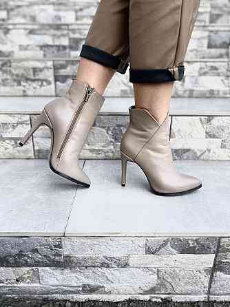 Nivelle Черевики жіночі NIVELLE капучино натуральна шкіра 35р. каблук 10см (3927) Коломия