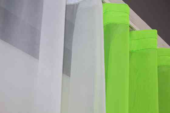 Кухонные шторы VR-Textil № 017к комбинированные с подвязками неоново-салатовый с белым 265х170 см (52-0742) Киев