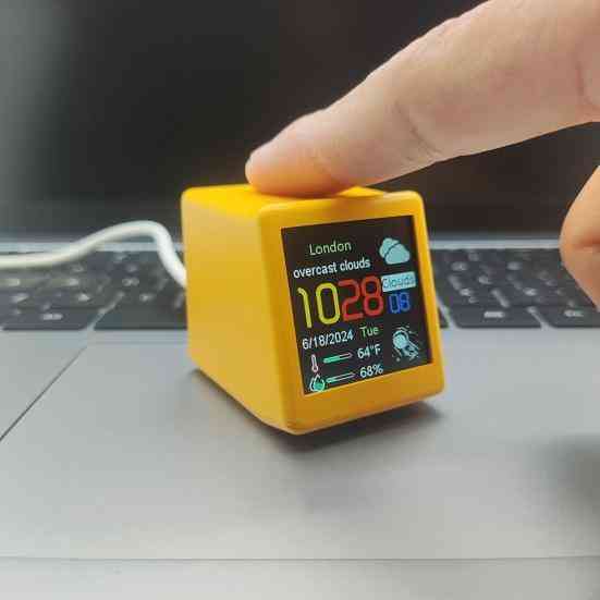 Компактная метеостанция с Wi-Fi и умными часами Киев