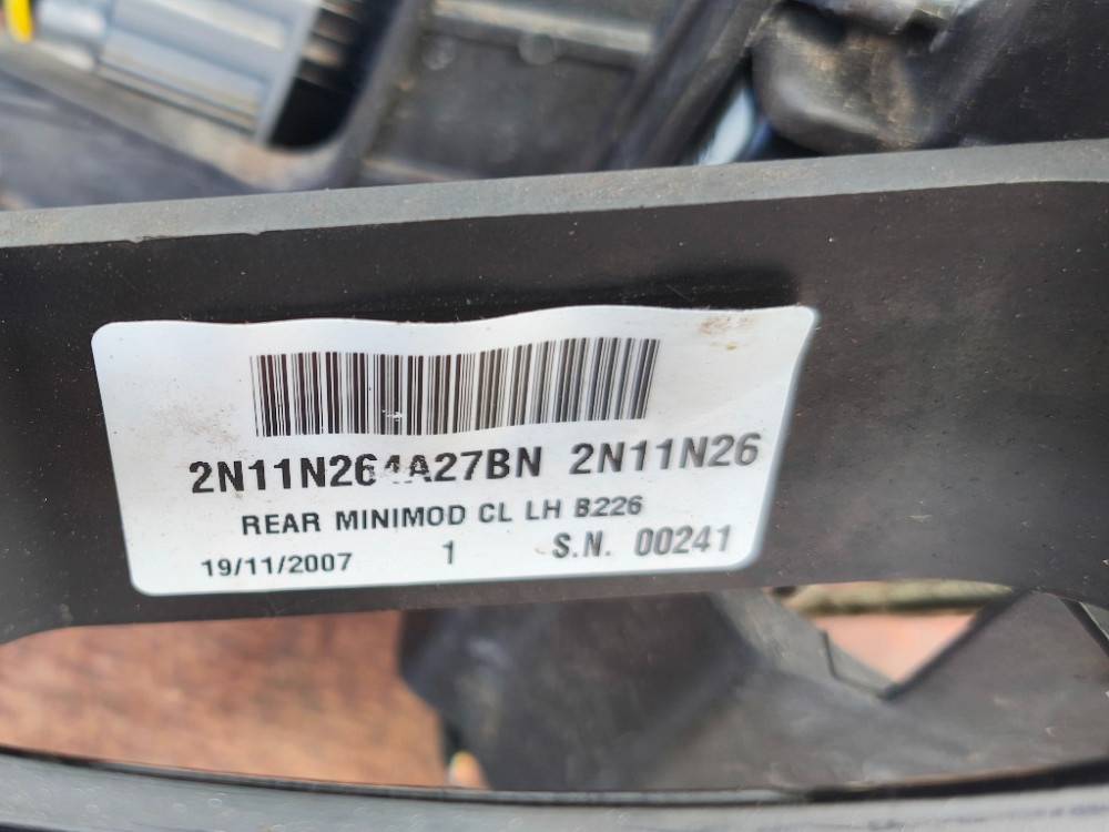 Ручка задніх дверей ліва зовнішня Ford Fusion 2002-2012 (2N11N264A27BN) Ковель - изображение 2