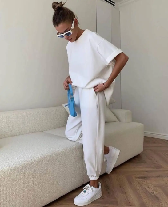 Женский повседневный костюм двойка футболка и штаны 50/52 Молочный Харьков - изображение 1