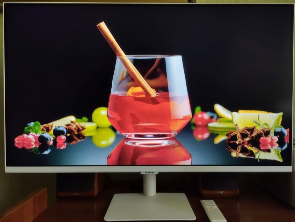 Монітор — смарт Samsung M7 S32BM703 (32," 4K, HDR10, OC Tizen) Харків - фото 7