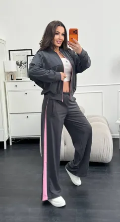 Женский спортивный костюм с полосками — стильный повседневный комплект Одесса