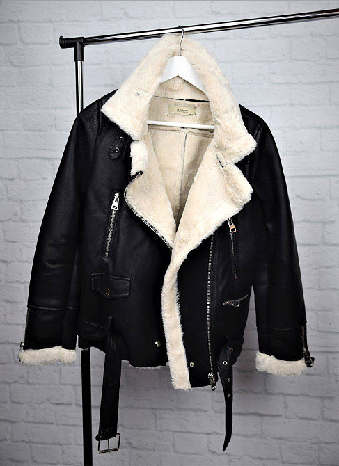 Женская дублёнка из эко-кожи Черный с белым S Харьков - изображение 4