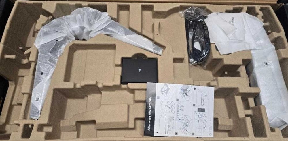 Монитор ALIENWARE 34