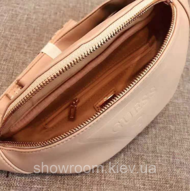 Женская поясная сумка 