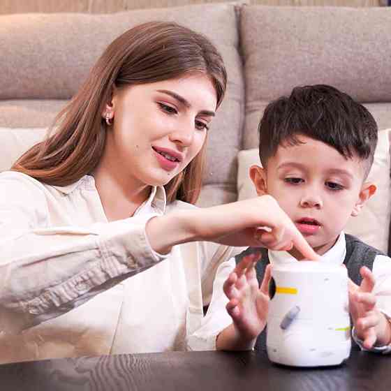 Розумний робот з сенсорним керуванням та навчальними картками - AT-ROBOT 2 (білий) Дніпро