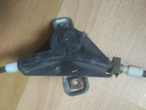 Склопідйомник скла задньої правої дверки Фольксфваген Пассат 193839402 Винница