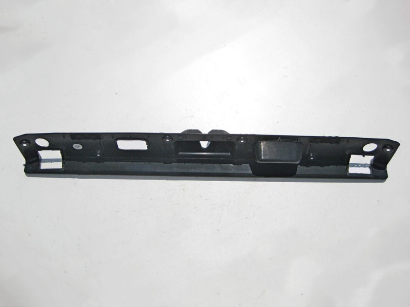 Mercedes-Benz  A2217500693 9051 Внутрішня нижня накладка торця кришки багажника S-Class W221 Одесса - изображение 2