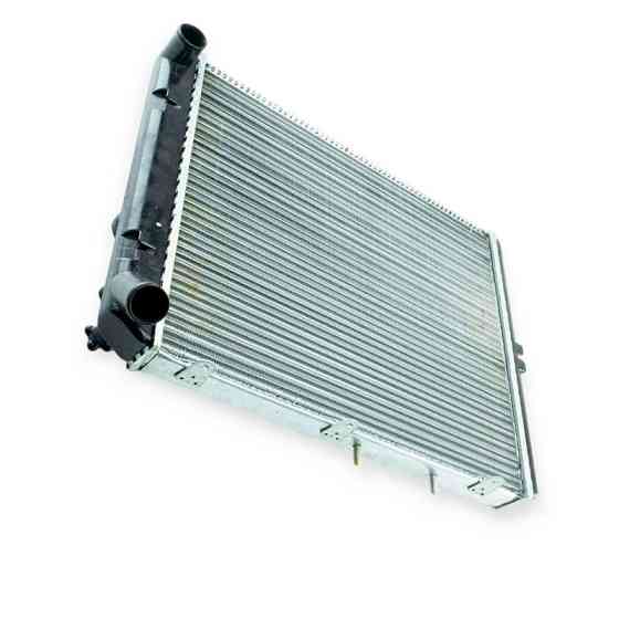 Радіатор двигуна Москвич 2141 охолодження Мукачево