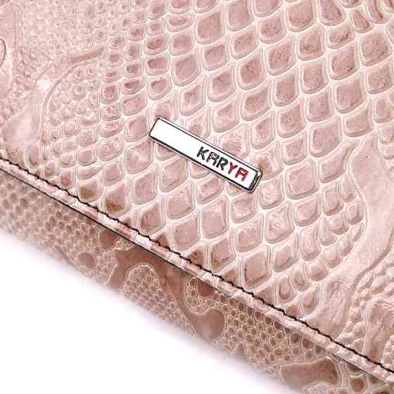 Чудовий жіночий портмоне з лакованої фактурної шкіри KARYA 21430 Бежевий Київ