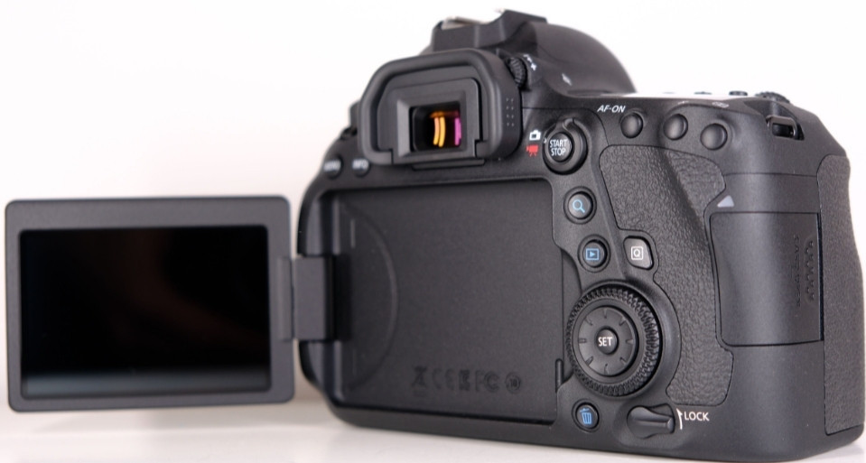 Фотоаппарат Canon 6D Mark II Харьков - изображение 1