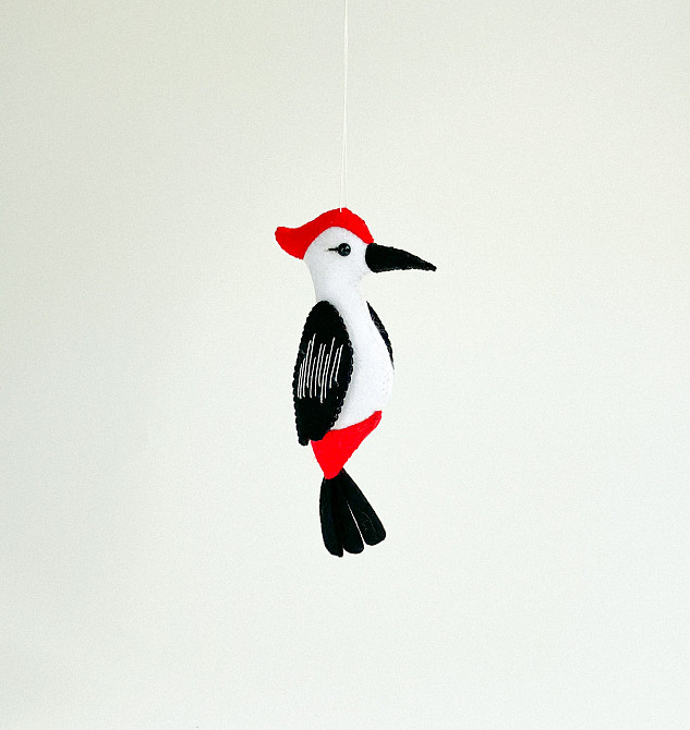 Іграшка з фетру ручної роботи Дятел Київ - фото 3