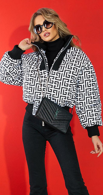 Коротка об'ємна куртка (42) Київ - фото 1