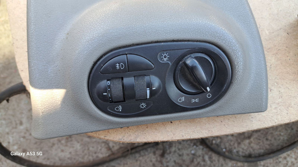 Блок управления светом ВАЗ Калина (2004–2013) Киев - изображение 1