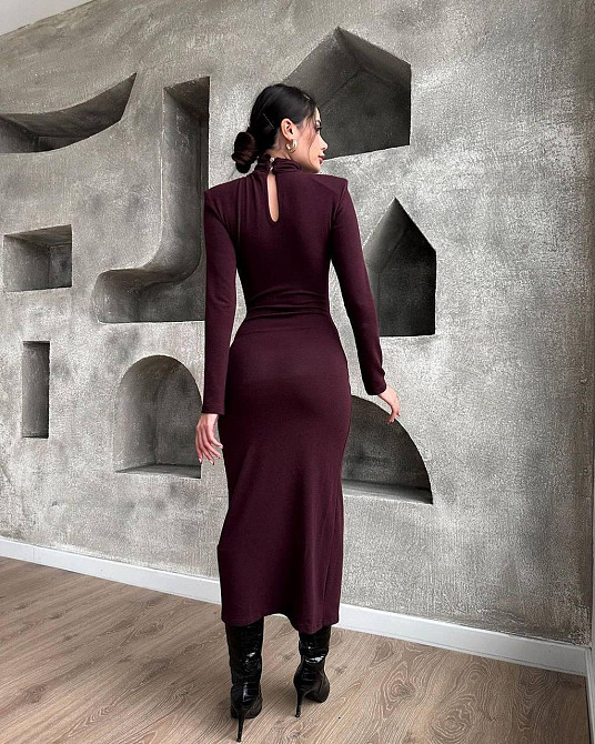Жіноче елегантне романтичне максіплаття гольф із плічками та розрізом на ніжці Марсал, 42/44 Одеса - фото 4