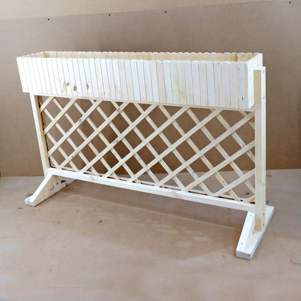 Кашпо на стойке 