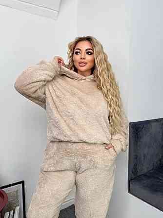 Женская уютная пижама двойка с капюшоном двусторонняя махра. Бежевый, 50/52 Одесса
