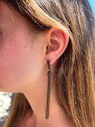 Сен Лоран стильные сережки кисточки, цвет бронзовый Одесса
