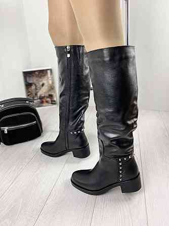 Injers Чоботи жіночі INJERS чорні натуральна шкіра з хутром висота 41см каблук 5см обхват 37-39 Коломия