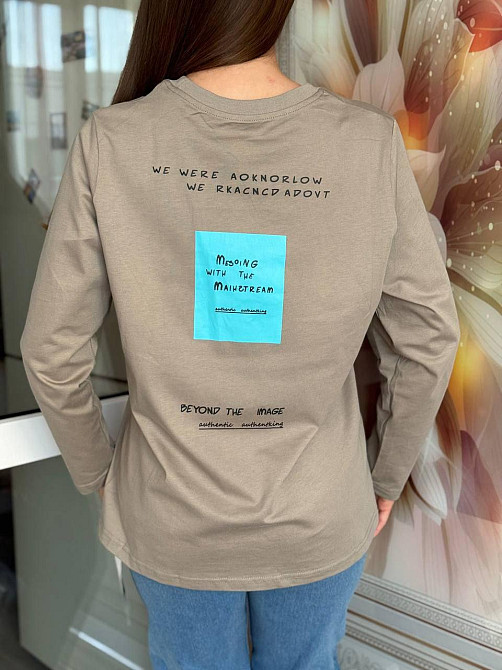 Жіночий стильний зручний лонгслів кулір-турецький бавовна Бежевий Одеса - фото 3