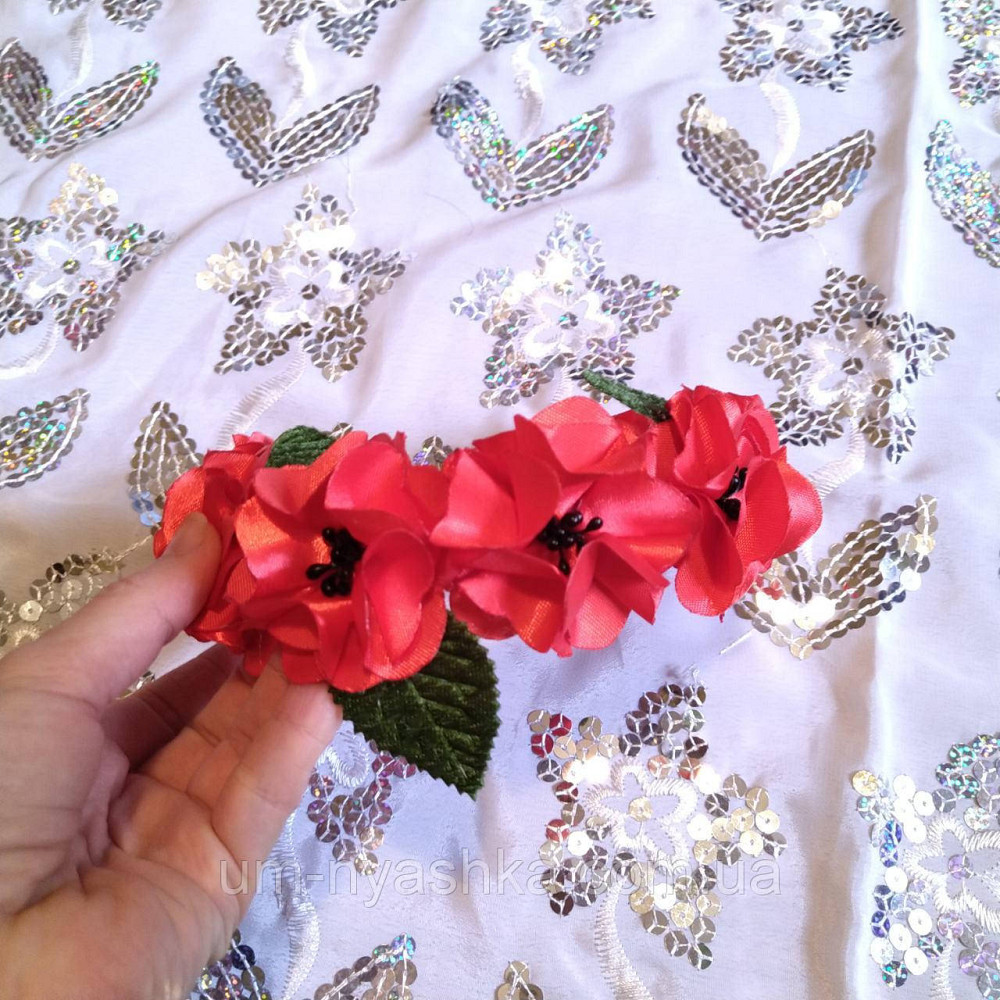 Венок в украинском стиле 