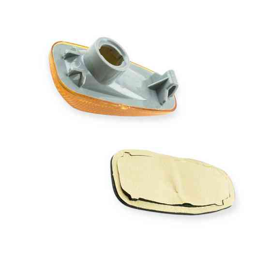 Вказівник Мерседес Бенц Спрінтер (96-06), Vito 638 (на крилі) жовтий повороту Мукачево