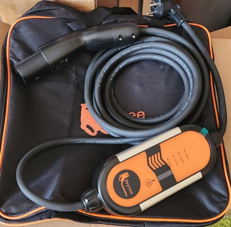 Зарядка Tesla 3 Y S X Feyree 16a 5м кабель Type - Tesla 3.5 кВт. Киев - изображение 1