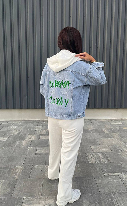 Джинсова куртка жіноча оверсайз з білим капюшоном р 42-46 Харків - фото 1