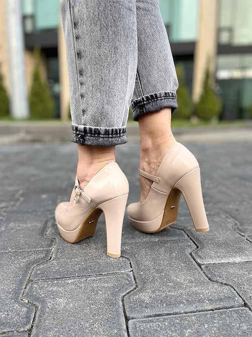 Туфлі жіночі STILLETA бежеві еко-лак каблук 11см (D280-J250-4) Коломия - фото 9