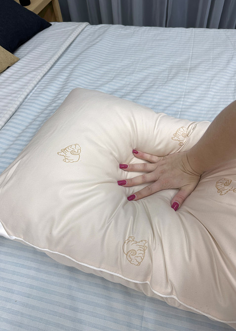 Подушка для сну гіпоалергенна Decorator Wool 50x70х20 см, колір бежевий (84-175) Київ - фото 5