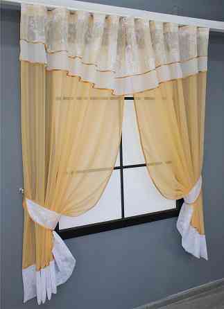 Кухонный комплект VR-Textil № 085к шторки с ламбрекеном золотистый с белым 280х170 см (52-0828) Киев