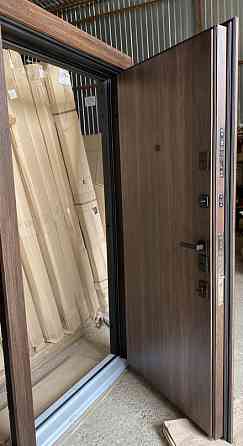 Двері квартирні Redfort, модель Модерн, комплектація Еліт (4 контури) Київ